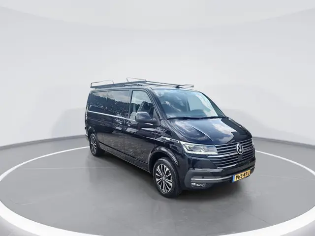 Volkswagen Transporter 2.0 TDI L2H1 28 2021 Diesel 2