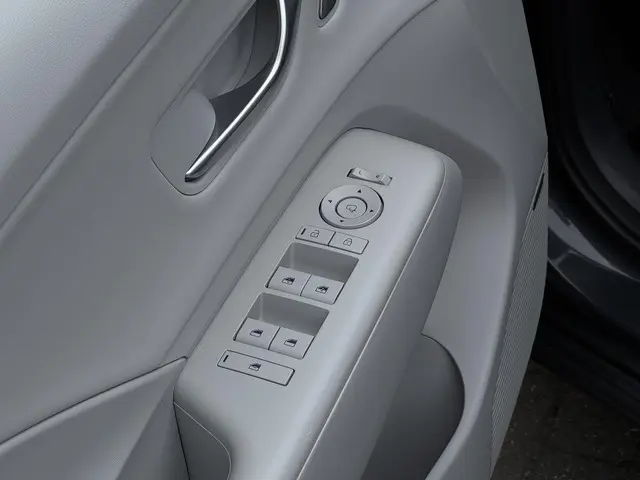 Hyundai Kona 1.6 GDI HEV Premium 2024 Hybride Benzine 25