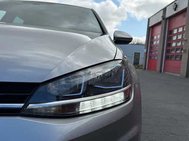 Volkswagen Golf 1.0 TSI Comfortline 2020 Benzine 18
