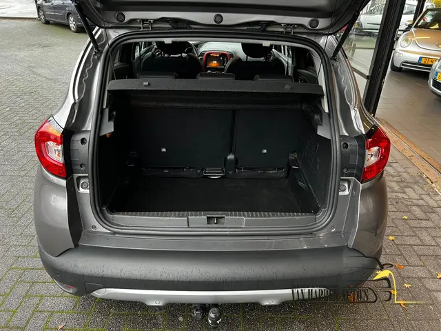 Renault Captur 0.9 TCe Helly Hansen 2015 Benzine 6