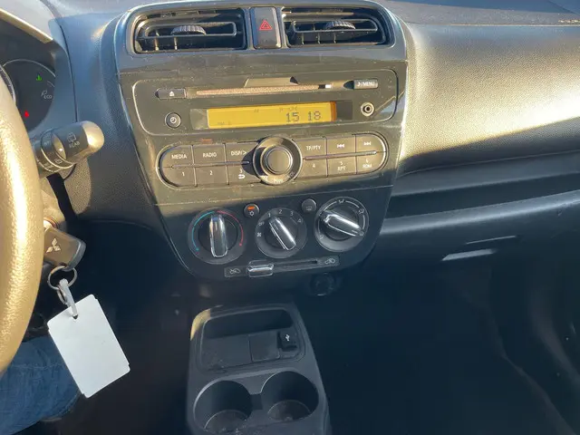 Mitsubishi Space Star 3