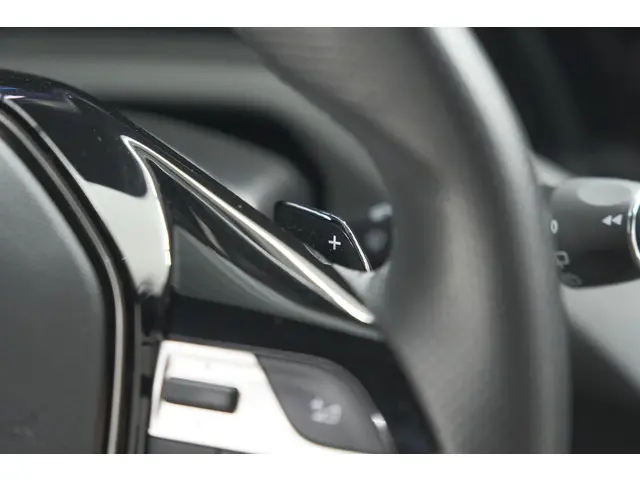 Peugeot 308 SW PureTech 130 EAT8 GT 2023 Benzine 38