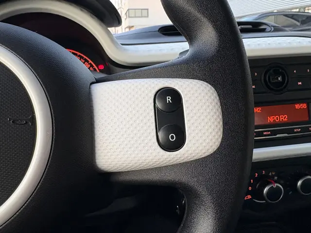 Renault Twingo 1.0 SCe Collection 2020 Benzine 18