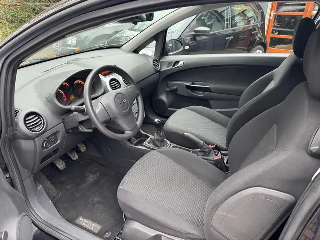 Opel Corsa 1.2 EcoFlex Selection 2013 Benzine 13