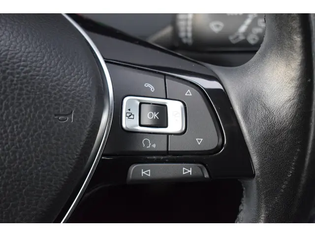 Volkswagen Golf 1.4 TSI Automaat Highline 2013 Benzine 27