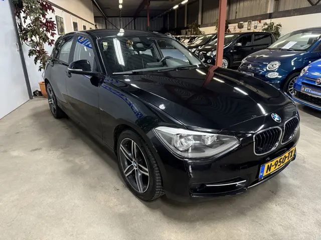 BMW 1 Serie 116i Business+ 2012 Benzine 4