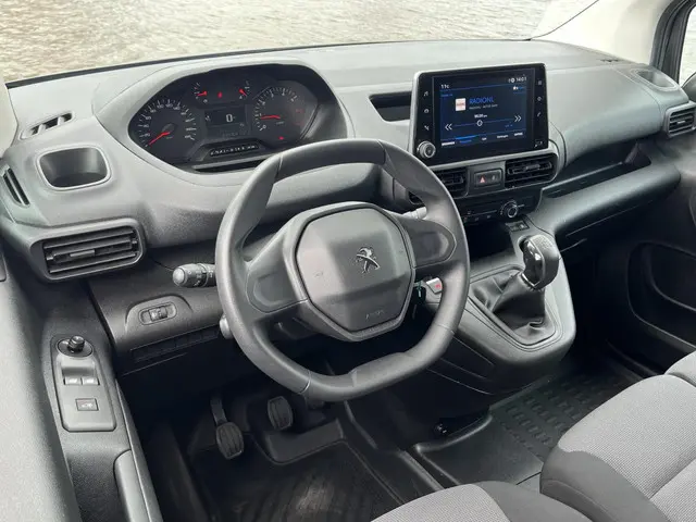 Peugeot Partner bestel 1.5 BlueHDI Asphalt 2019 Diesel 11