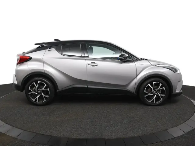 Toyota C-HR 1.8 Hybrid Bi-Tone 2017 Hybride Benzine 13