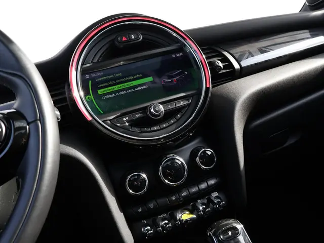 MINI Electric Mini Yours 33 kWh 2020 Elektrisch 23