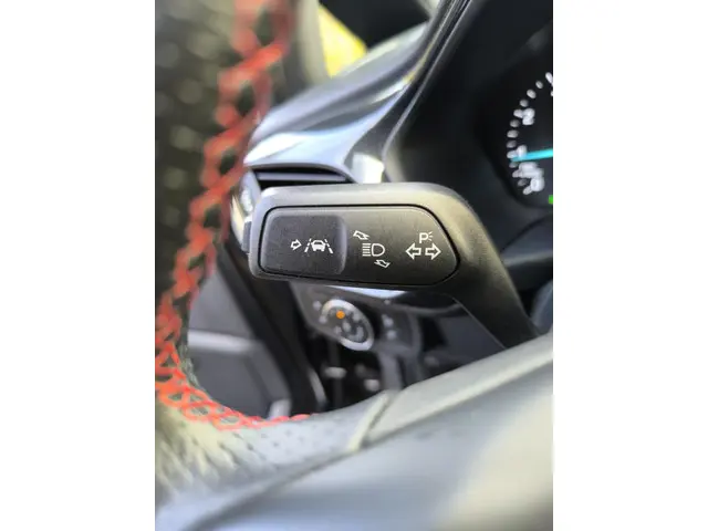 Ford Fiesta 1.0 EcoBoost ST-Line X 2021 Hybride Benzine 25