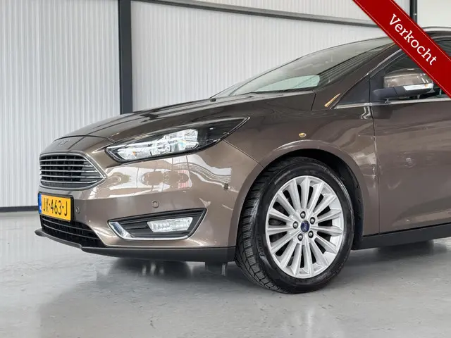 Ford Focus Wagon 1.0 Ecoboost Titanium 2016 Benzine 18