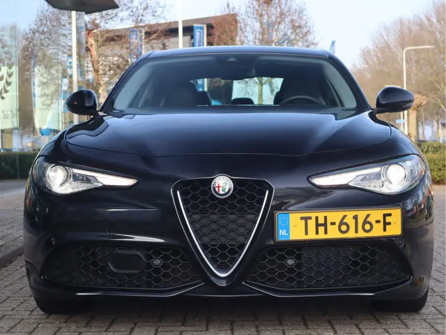Alfa Romeo Giulia 2.0T Super 2018 Benzine 22