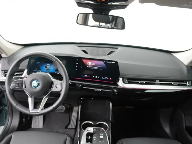 BMW iX1 eDrive20 67 kWh 2024 Elektrisch 11