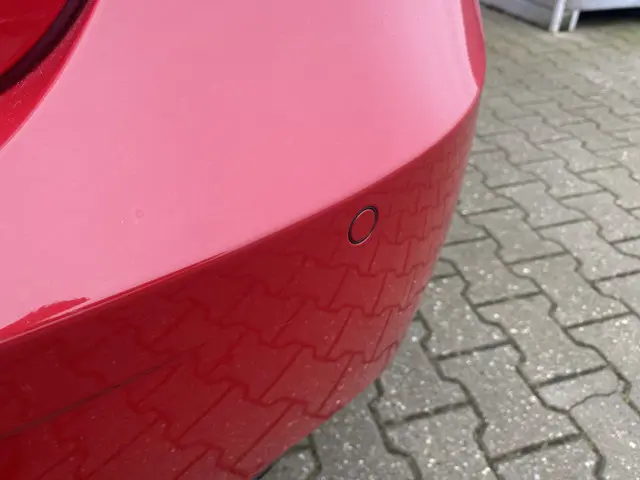 BMW 1 Serie 118i High Executive 2012 Benzine 12