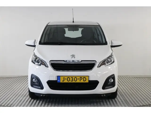 Peugeot 108 1.0 e-VTi Active 2020 Benzine 26