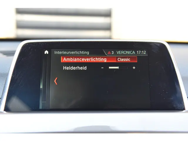 BMW X1 xDrive20i Executive 2017 Benzine 20