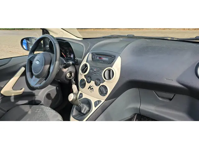 Ford Ka 1.2 Cool & Sound start/stop 2026 Benzine 11