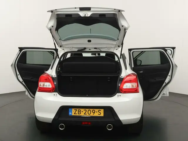 Suzuki Swift 1.2 Sportline 2019 Benzine 22