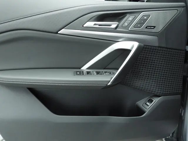 BMW iX2 eDrive20 2025 Elektrisch 21