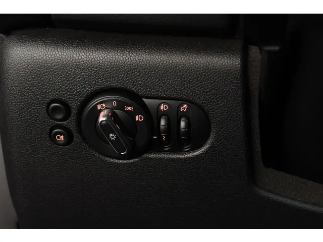 MINI Electric Mini MINI Yours 33 kWh 2023 Elektrisch 23