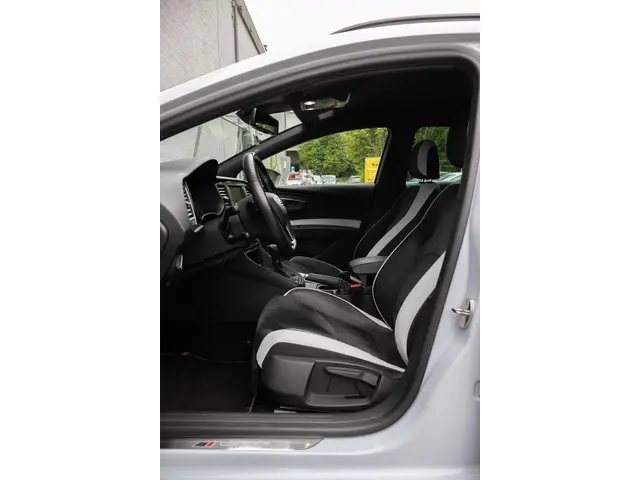 SEAT Leon ST 2.0 TSI Cupra 280 2015 Benzine 6