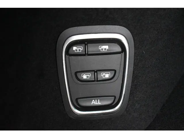 Renault Grand Scénic TCe 140 EDC Intens 2021 Benzine 15