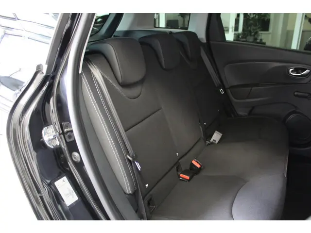 Renault Clio Estate 1.5 dCi Ecoleader 2017 Diesel 16