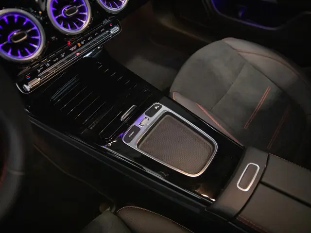 Mercedes-Benz CLA Coupé 180 Star Edition 2024 Benzine 45