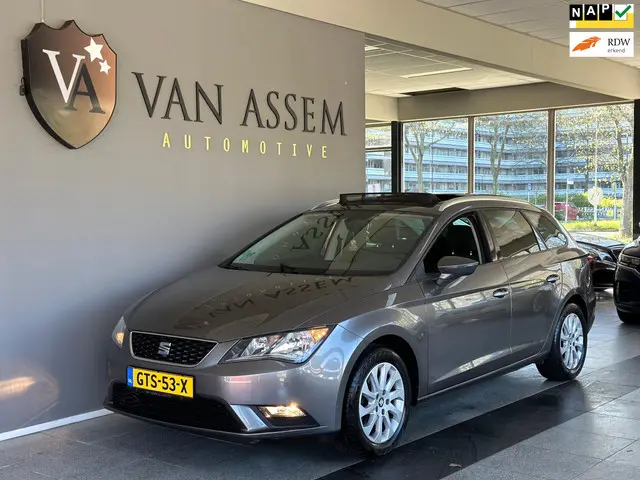 SEAT Leon ST 1.2 TSI Style Business|PANORAMA 2016 Benzine