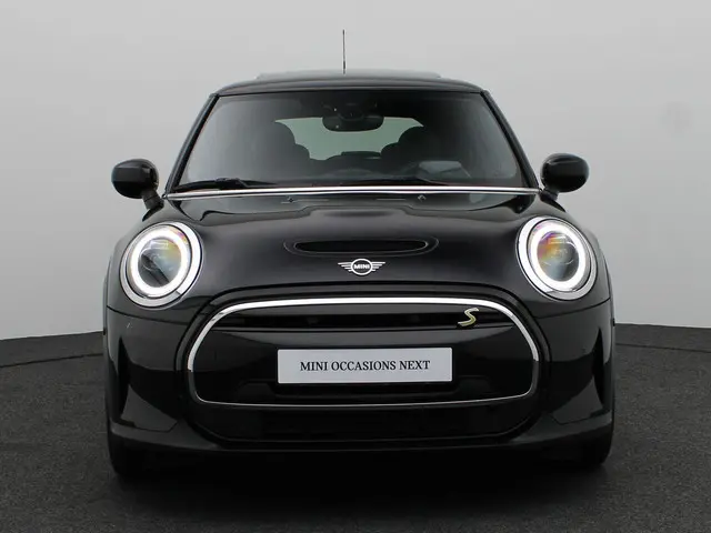 MINI Electric Yours 2023 Elektrisch 3