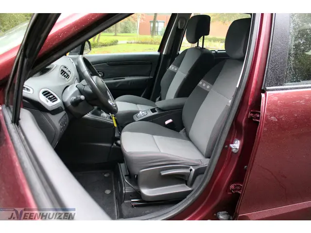 Renault Scénic 1.2 TCe Limited 2013 Benzine 4