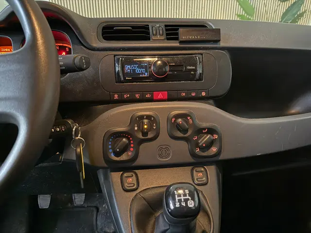 Fiat Panda 0.9 TwinAir Young Airco 2014 Benzine 15