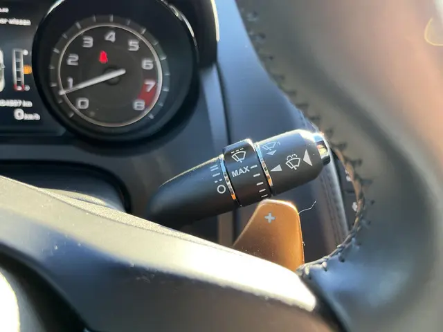 Jaguar F-Type 3.0 V6 S Convertible 2013 Benzine 25