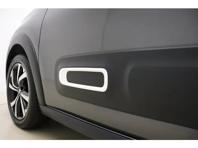 Citroën C3 1.2 PureTech Max 2024 Benzine 17