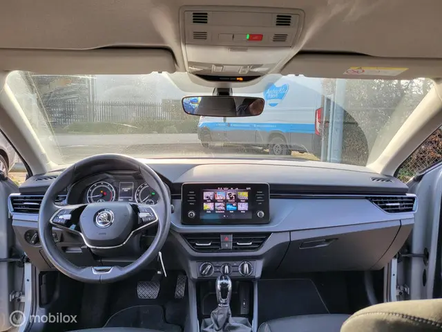 Škoda Scala 1.0 TSI Monte Carlo 2024 Benzine 4