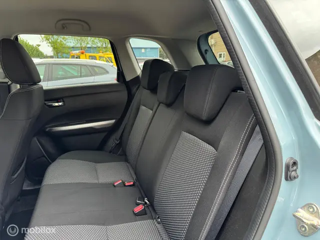 Suzuki Vitara 1.0 Boosterjet Select 2018 Benzine 12