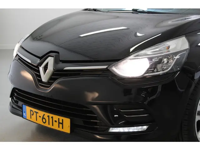 Renault Clio Estate 1.5 dCi Ecoleader 2017 Diesel 18