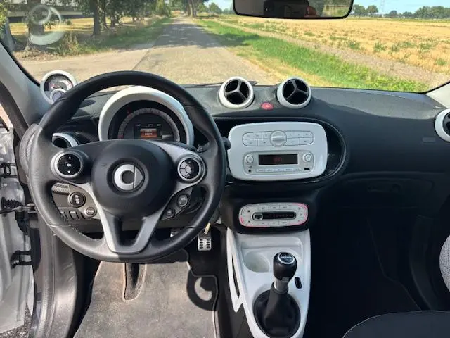 Smart Forfour 1.0 Brabus Edition 2015 Benzine 7