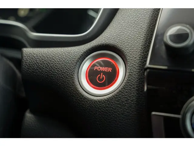 Honda CR-V 2.0i e:HEV LIFESTYLE 2019 Hybride Benzine 19