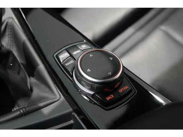 BMW 3 Serie Touring 316i High Executive 2014 Benzine 21