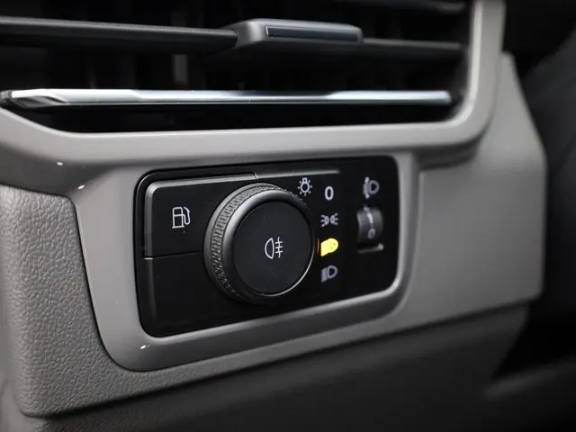 Volkswagen Transporter 2.0TDi 150pk Life L1 2024 Diesel 17