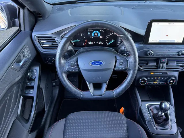 Ford Focus 1.0 ECOBOOST ST LINE BUSINESS 2019 Benzine 5