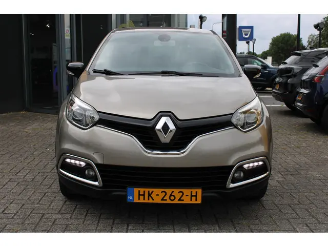 Renault Captur TCe 90 Dynamique 2015 Benzine 35
