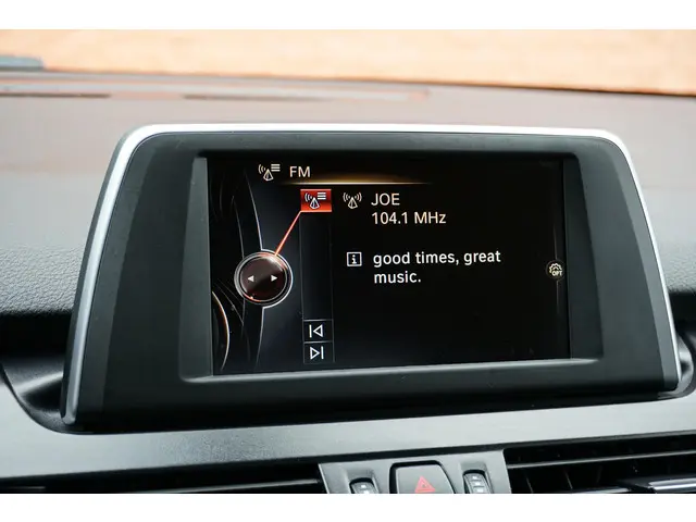 BMW 2 Serie Active Tourer 220i Sport 2015 Benzine 42