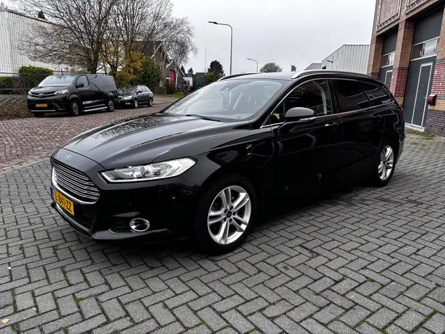 Ford Mondeo 2