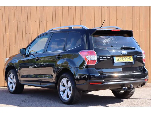 Subaru Forester 2.0 Luxury 4wd org. NL-auto 2016 Benzine 4
