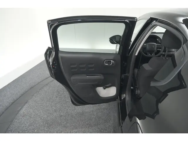 Citroën C3 PureTech 110 EAT6 Max 2024 Benzine 59