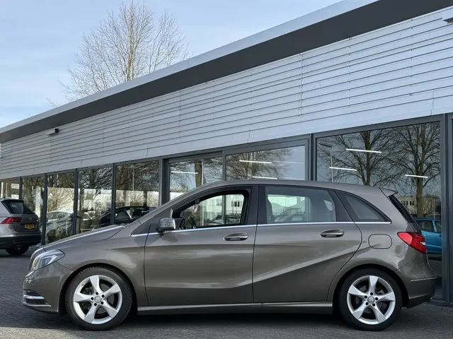 Mercedes-Benz B-Klasse 180 Prestige 2014 Benzine 7