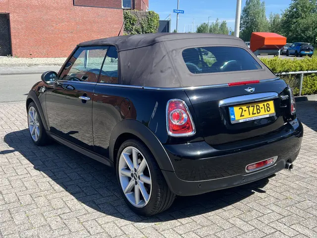 MINI Cooper Cabrio Mini 1.6 Highgate 2014 Benzine 34