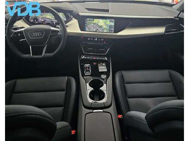 Audi e-tron GT S-Line GT 93 kWh 2021 Elektrisch 12